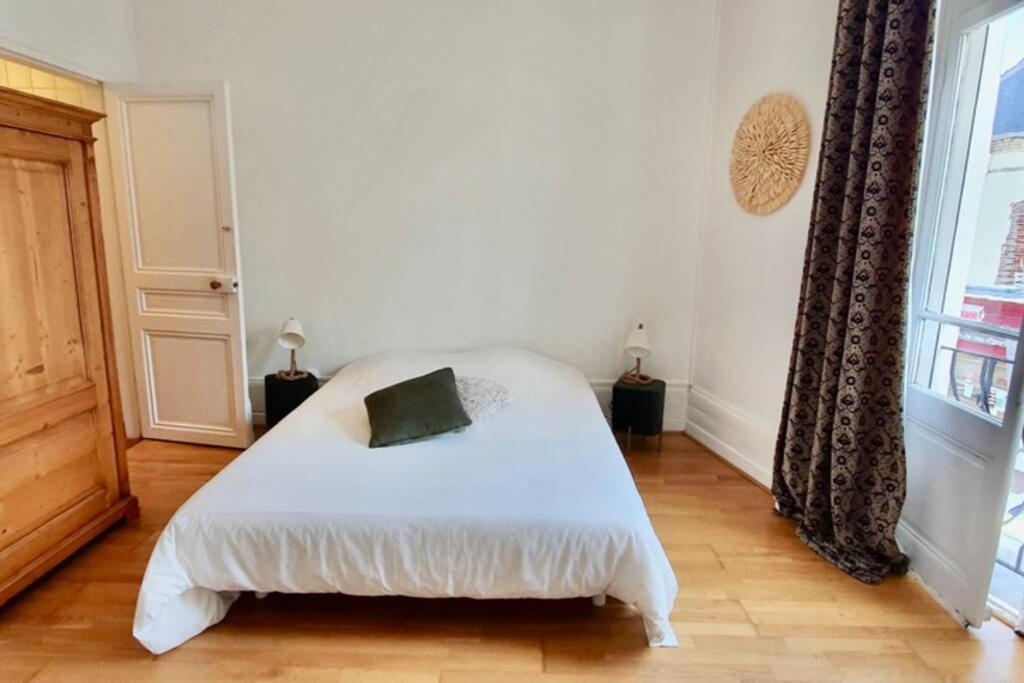 Beau 2 Pieces En Centre Et A 200m De La Apartment *